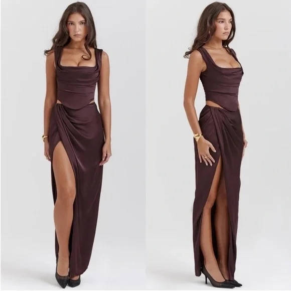 House of CB Vesper Rich Brown Maxi Skirt NWOT - Picture 1 of 3